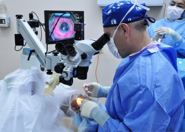 Катаракта - операция по замене хрусталика глаза, какие хрусталики лучше при катаракте
