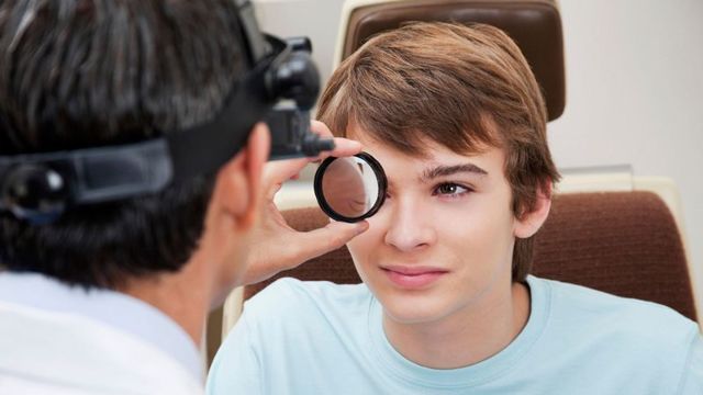 Амблиопия (ленивый глаз) - что это такое, лечение у взрослых