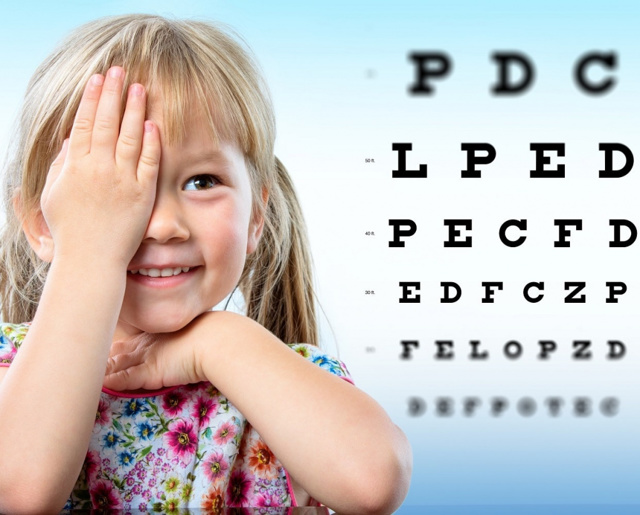 Осмотр глазного дна у детей - норма и изменения