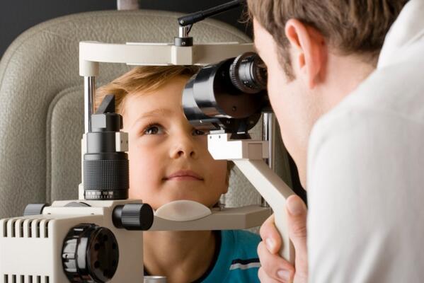 Острота зрения 0.8 и физиологическая дальнозоркость у ребенка