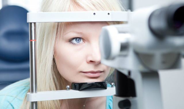 Контактные линзы - ношение перед диагностикой зрения у офтальмолога